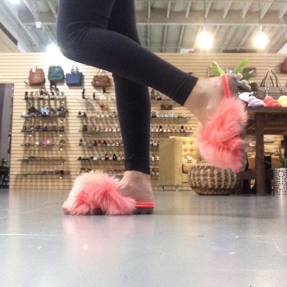 ugg fuzzalicious ugg fuzzalicious